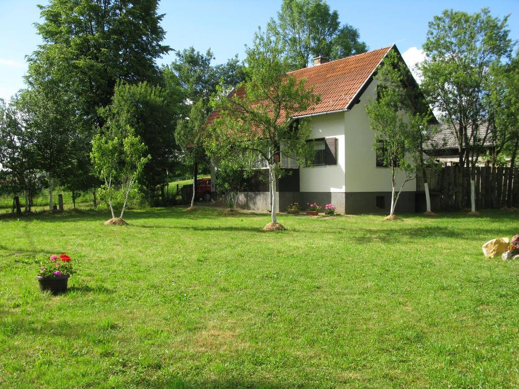 Apartments Eco Forest Resort Раковица Экстерьер фото